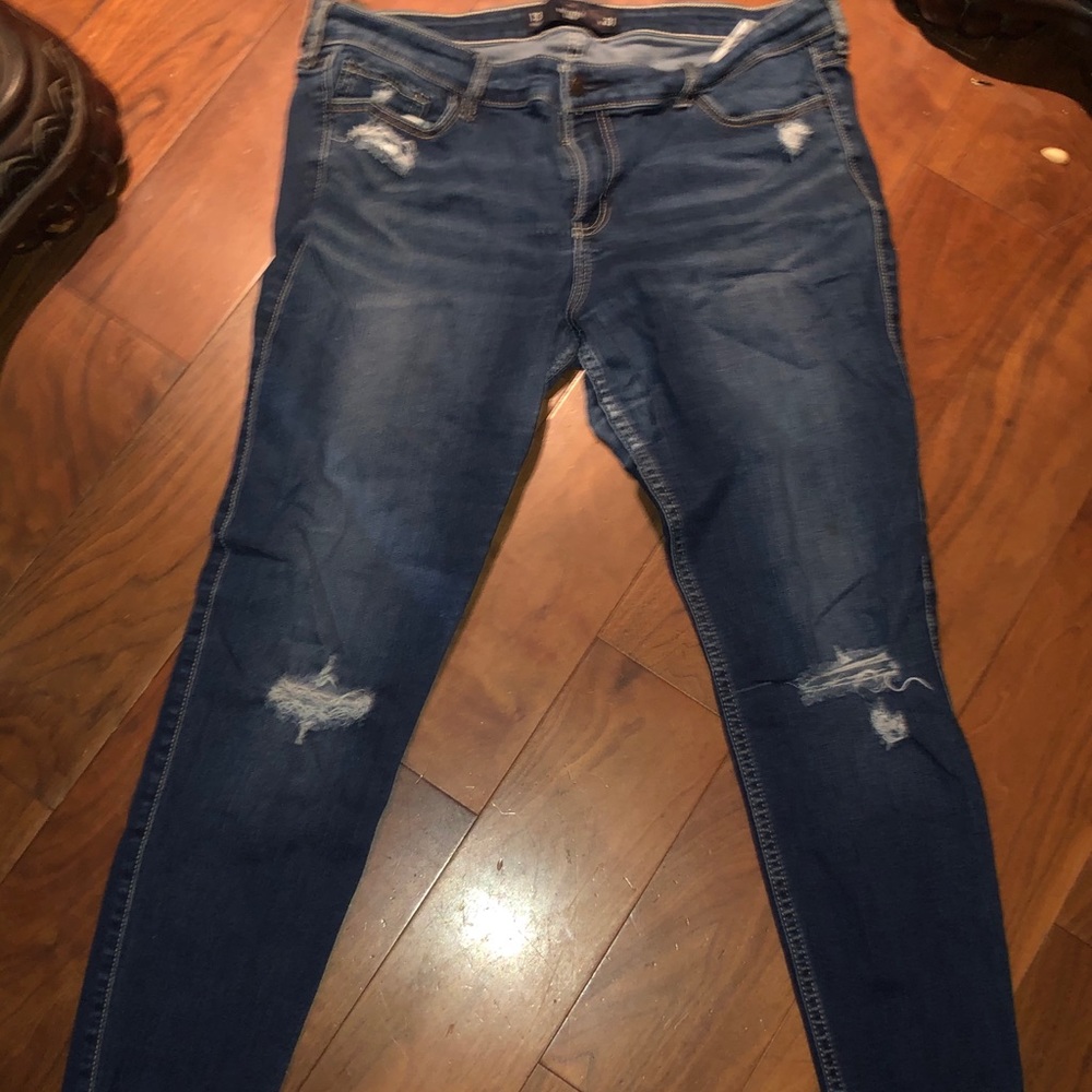 Hollister jeans